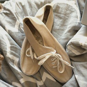 City Sneaks Beige Sneakers